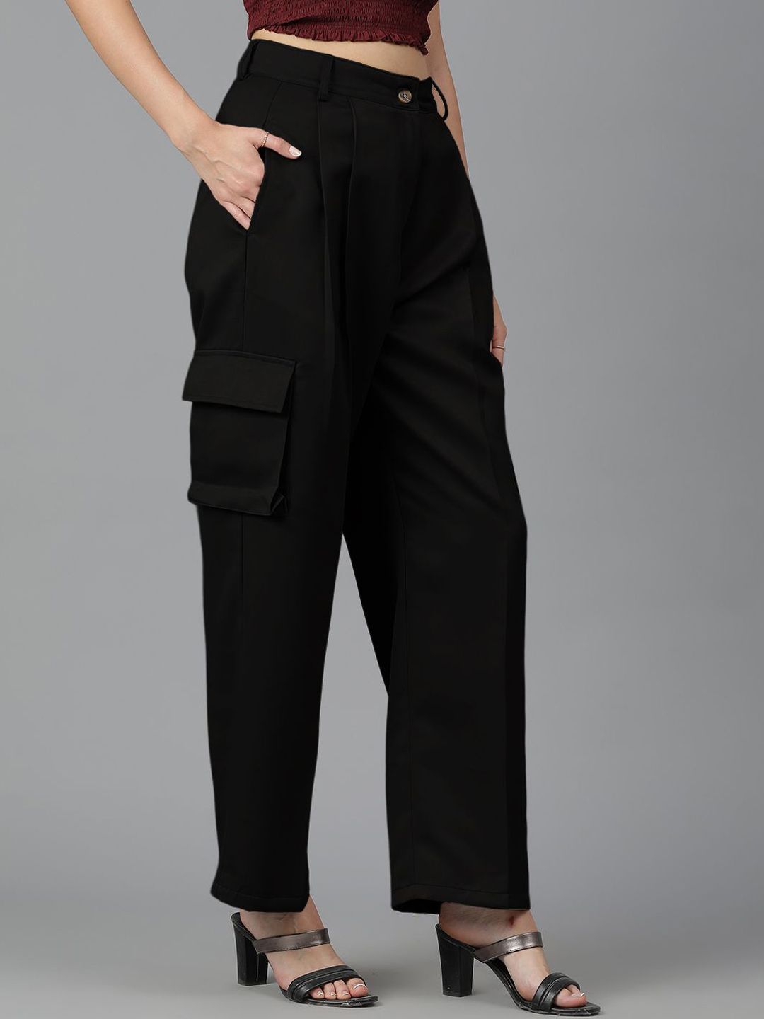 Kotty Women Black Straight Fit High-Rise Pleated Cargos