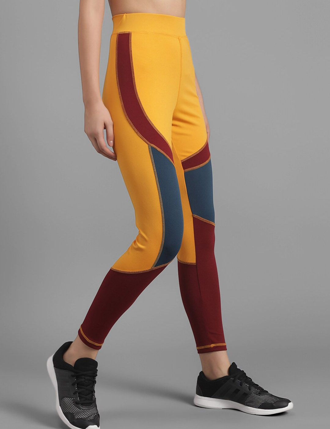 Kotty Women Yellow & Maroon Colourblocked Ankle-Length Tights