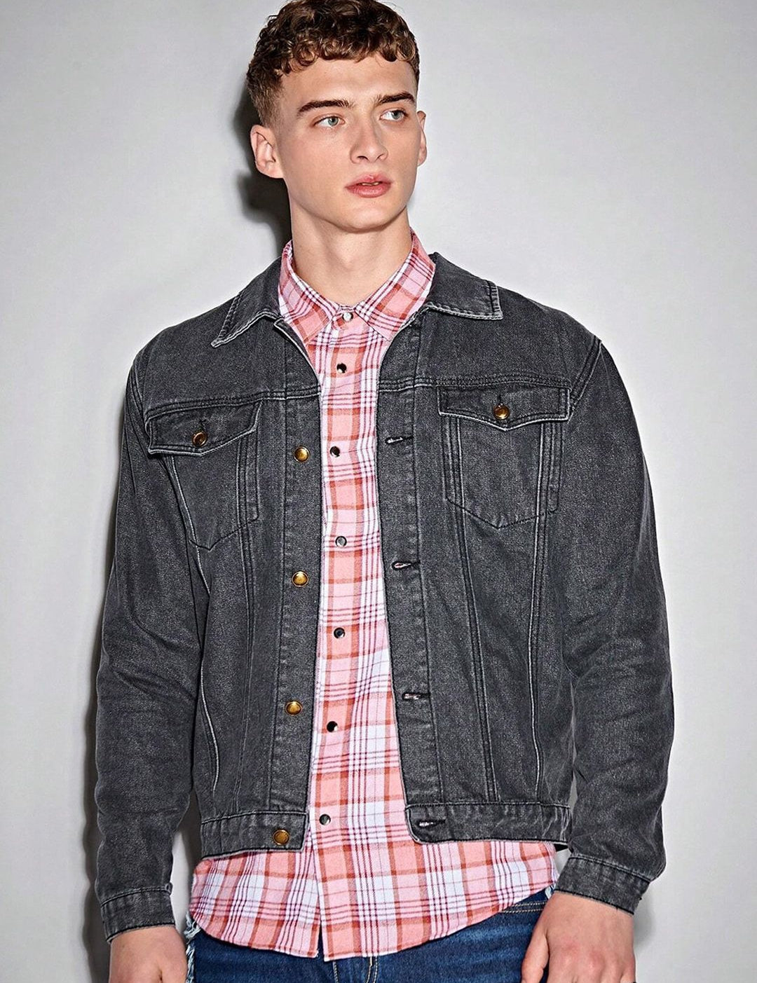 Kotty Black Washed Long Sleeves Denim Jacket