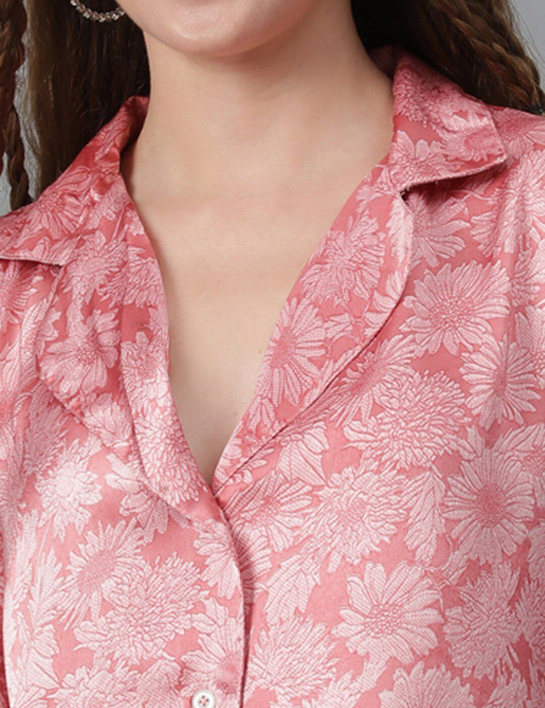 Kotty Pink Relaxed Floral Printed Cuban Collar Satin Casual Shirt