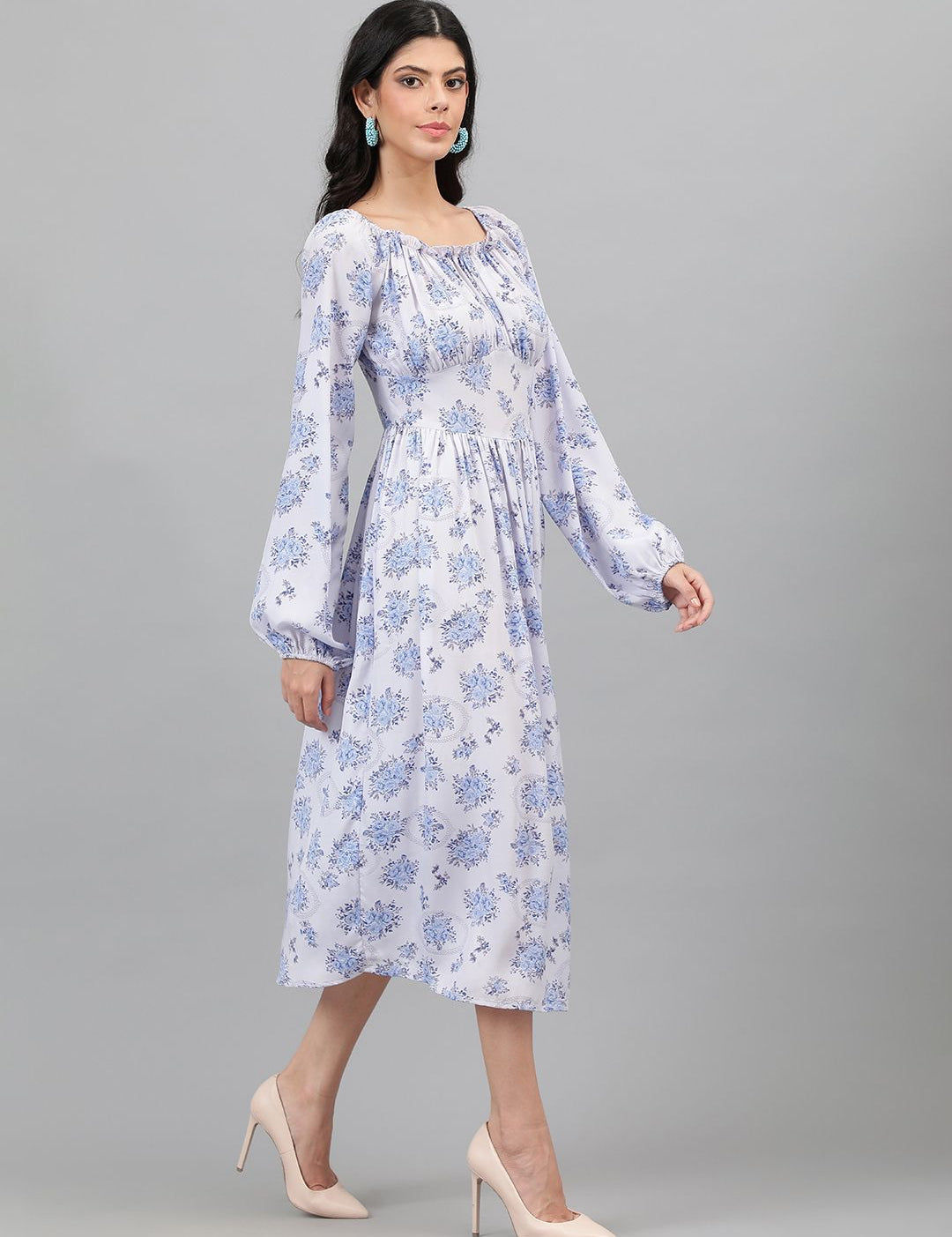 Kotty Floral Printed Puff Sleeve Gathered or Pleated Crepe Fit & Flare Midi Dress