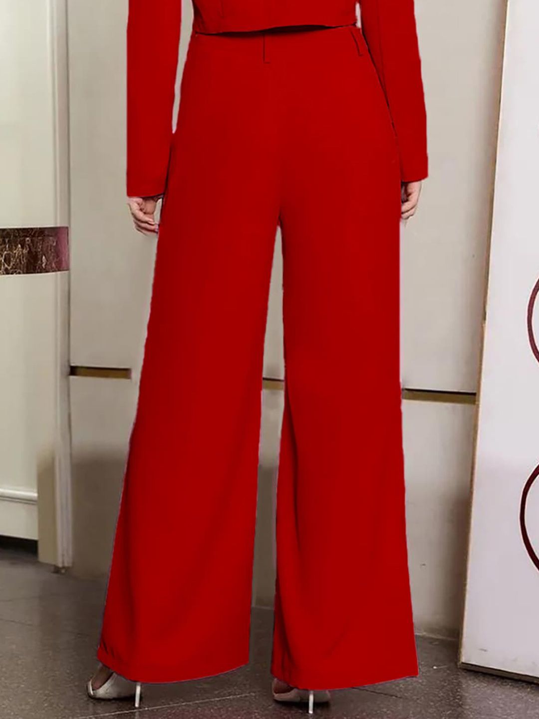 KOTTY BIZwear Basics Women Relaxed Straight Leg High-Rise Easy Wash Pleated Trousers