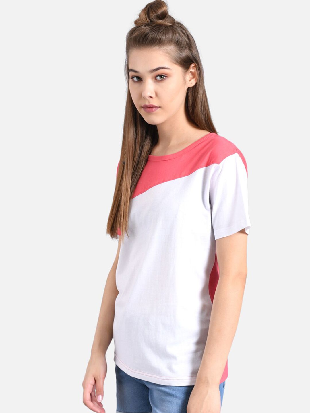 Kotty Women White & Pink Colourblocked Round Neck T-shirt