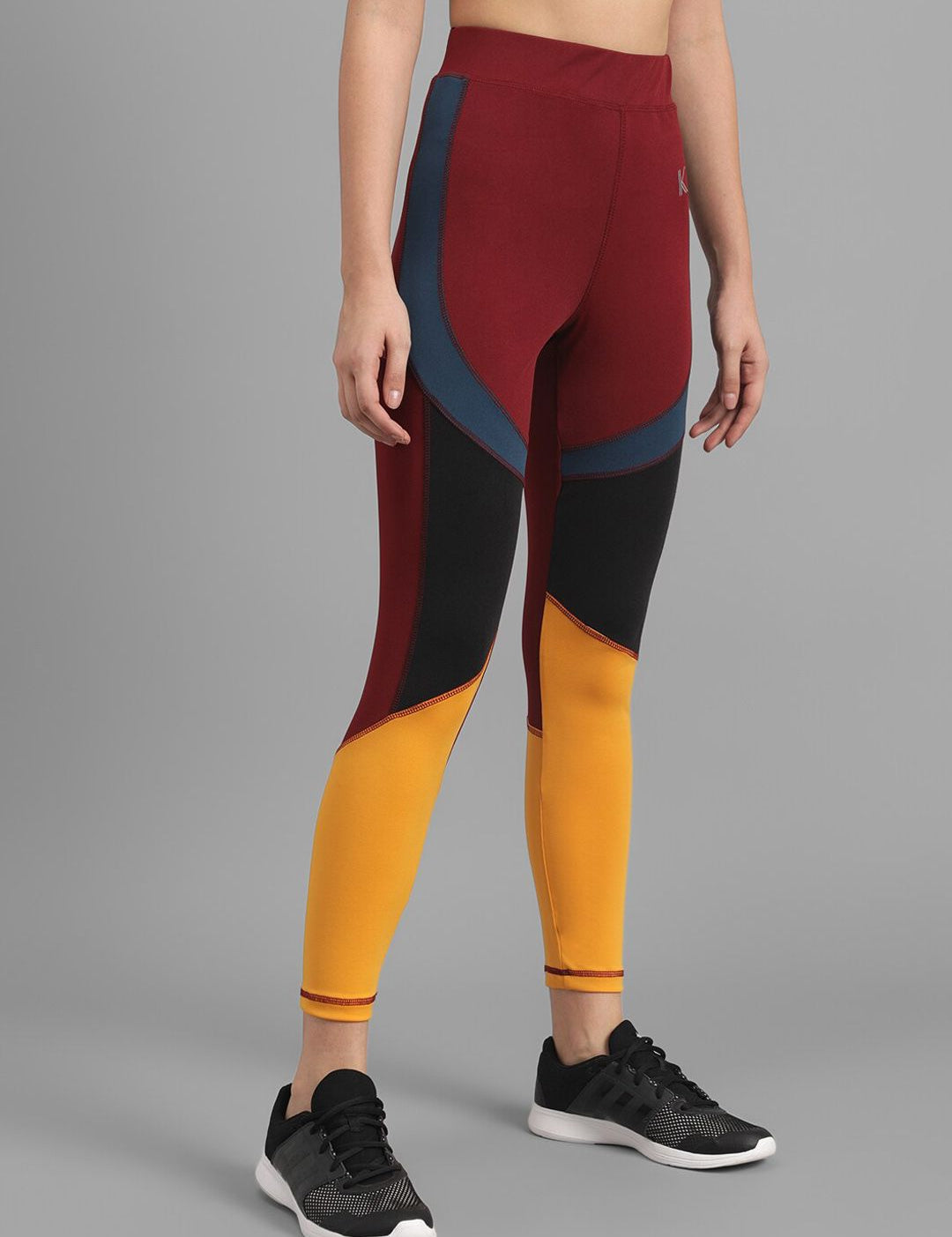 Kotty Women Yellow & Maroon Colourblocked Tights