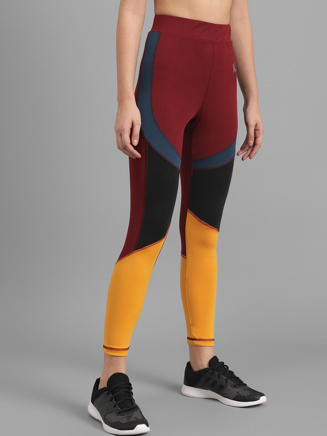 Kotty Women Yellow & Maroon Colourblocked Tights