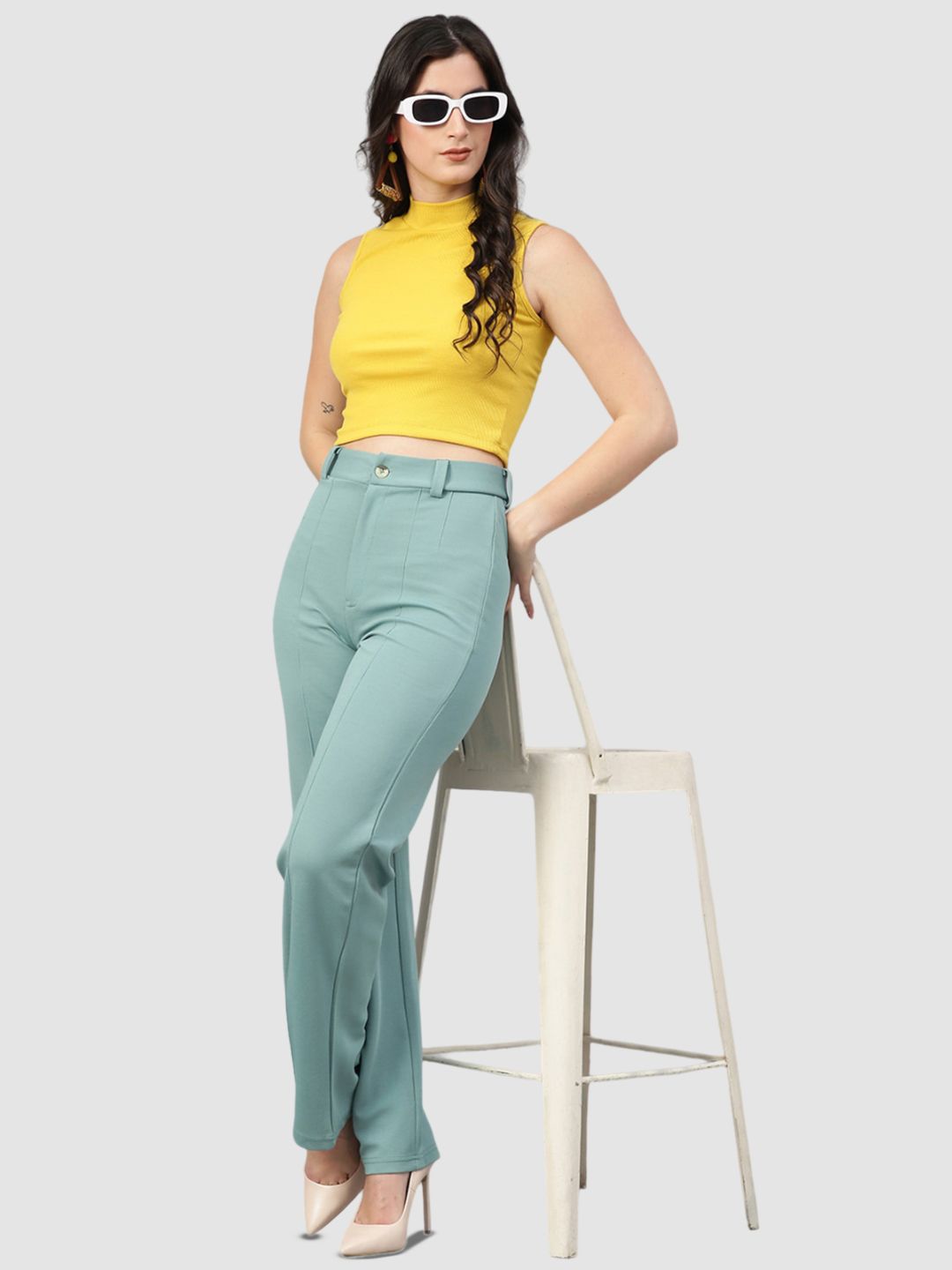 KOTTY BIZwear Women Relaxed Straight Leg Straight Fit High-Rise Easy Wash Trousers