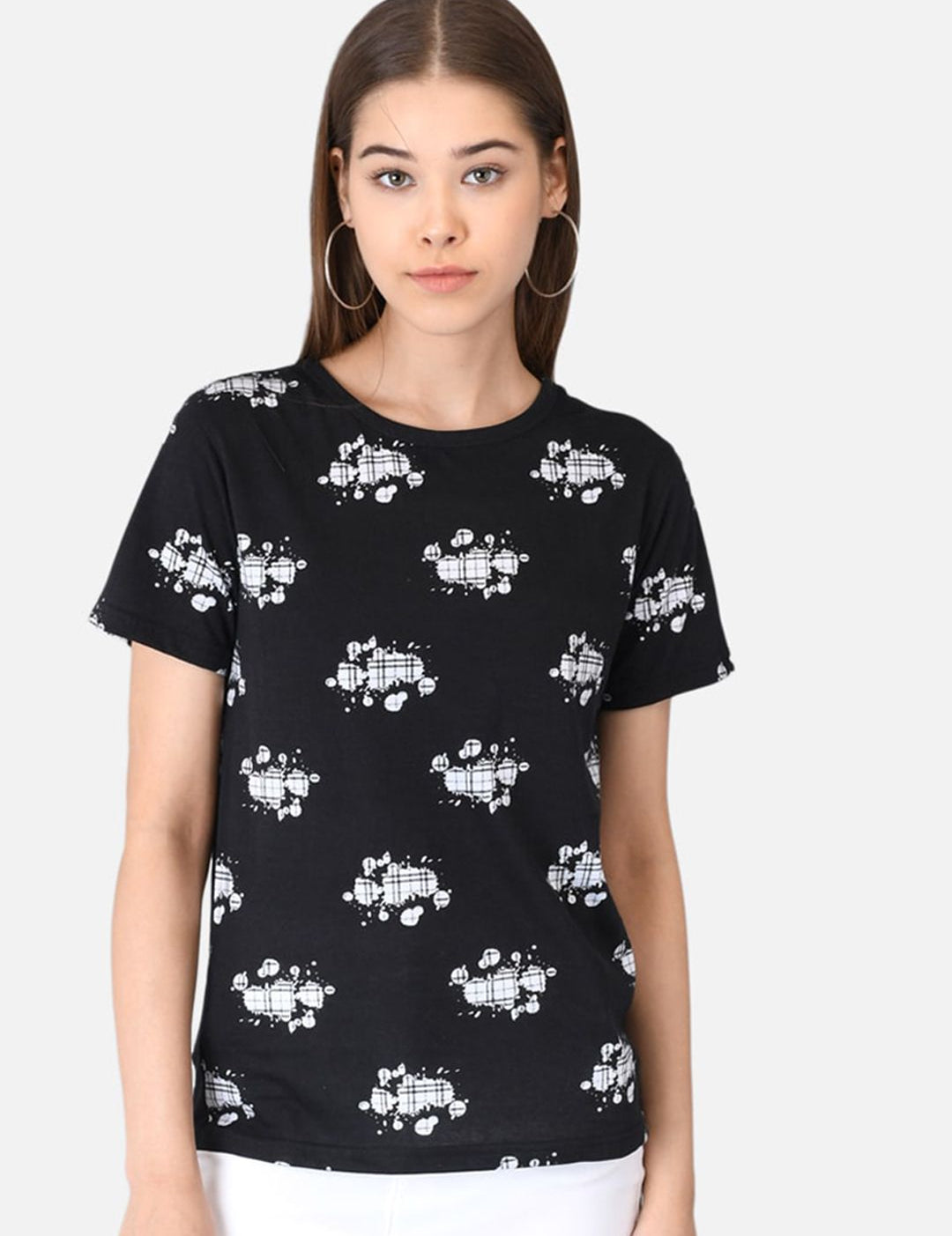 Kotty Women Black Printed Round Neck T-shirt