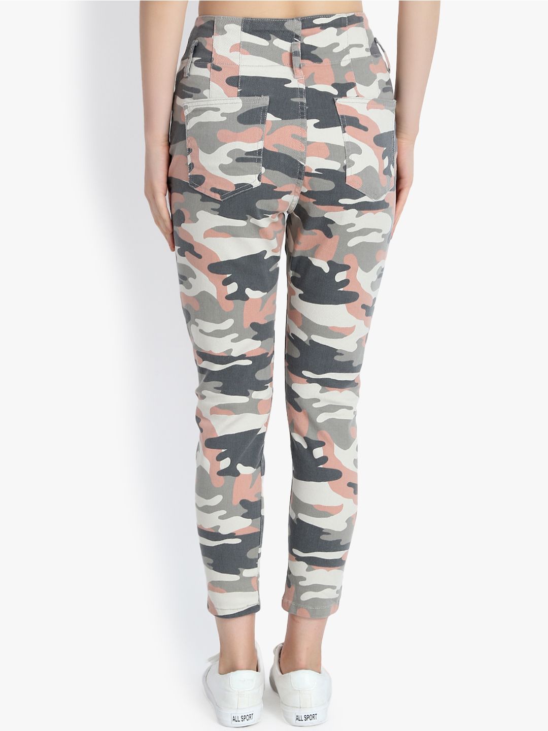 Kotty Women White & Black Skinny Fit High-Rise Clean Look Jeans