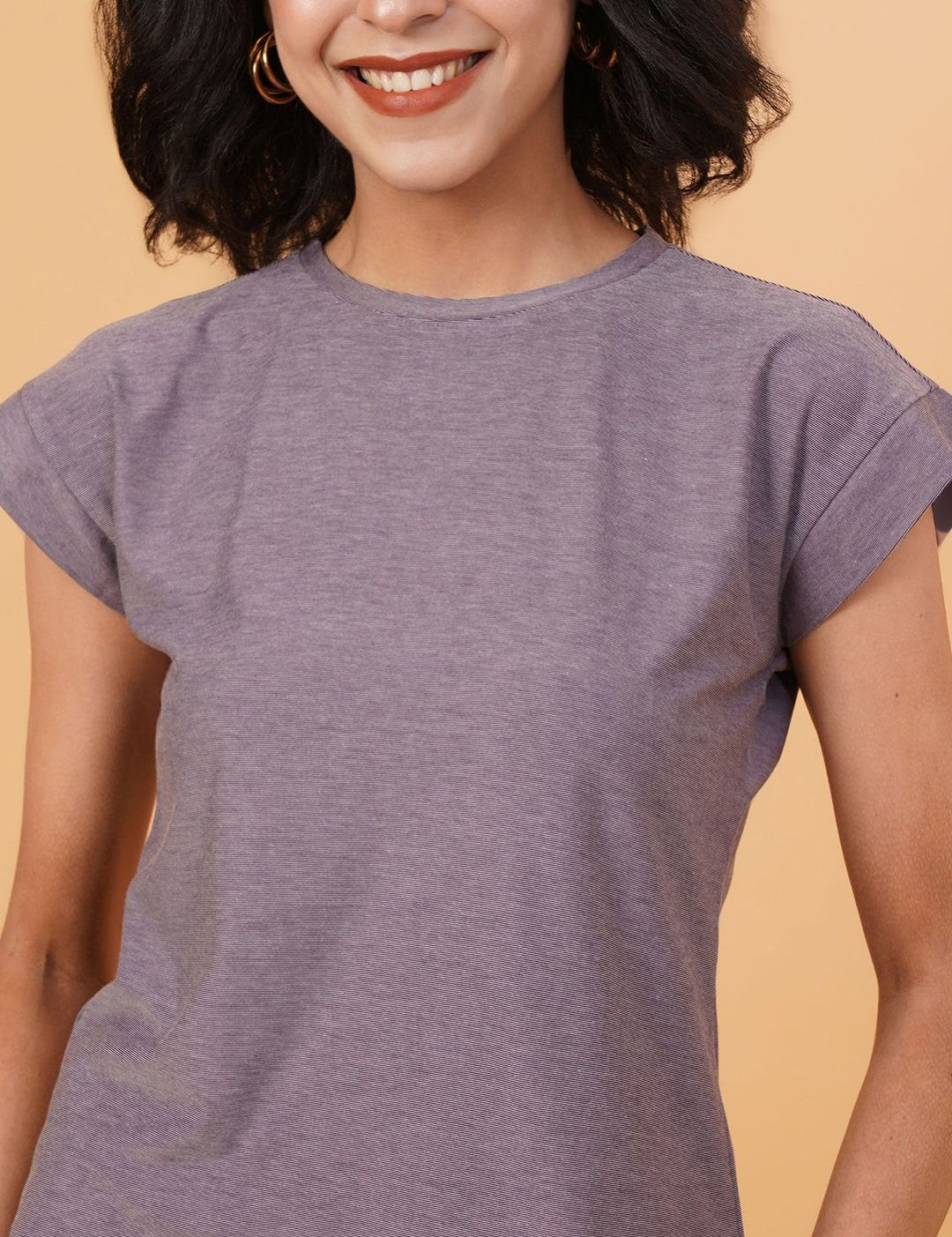 Kotty Women Solid Round Neck T-shirt