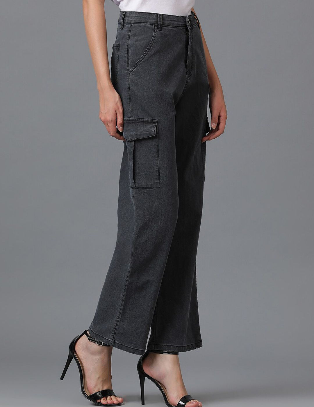 Kotty Women Black Jean Straight Fit High Rise Cargo Stretchable Jeans