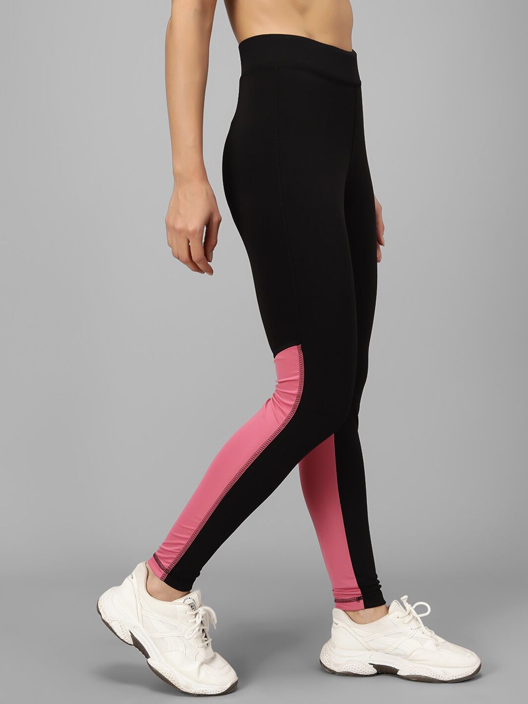 Kotty Women Black & Pink Colourblocked Tights