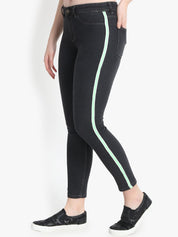Kotty Women Black Skinny Fit High-Rise Clean Look Jeans