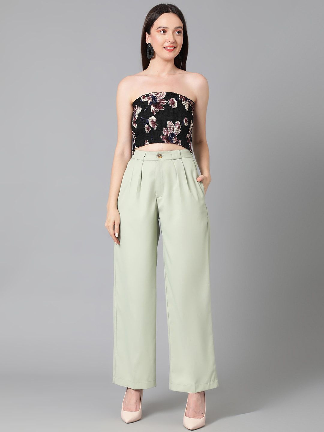 Kotty Women Relaxed Straight Leg Easy Wash Pleated Straight Fit Parallel Trousers