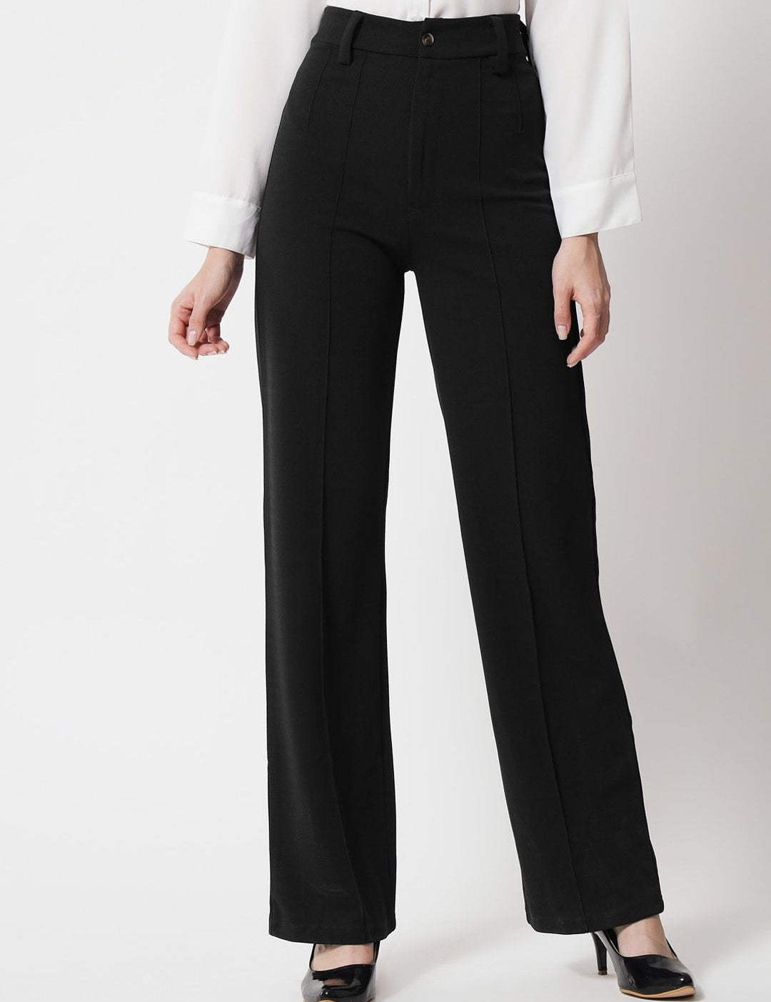 Kotty Women Relaxed Straight Leg Straight Fit High-Rise Pleated Trousers