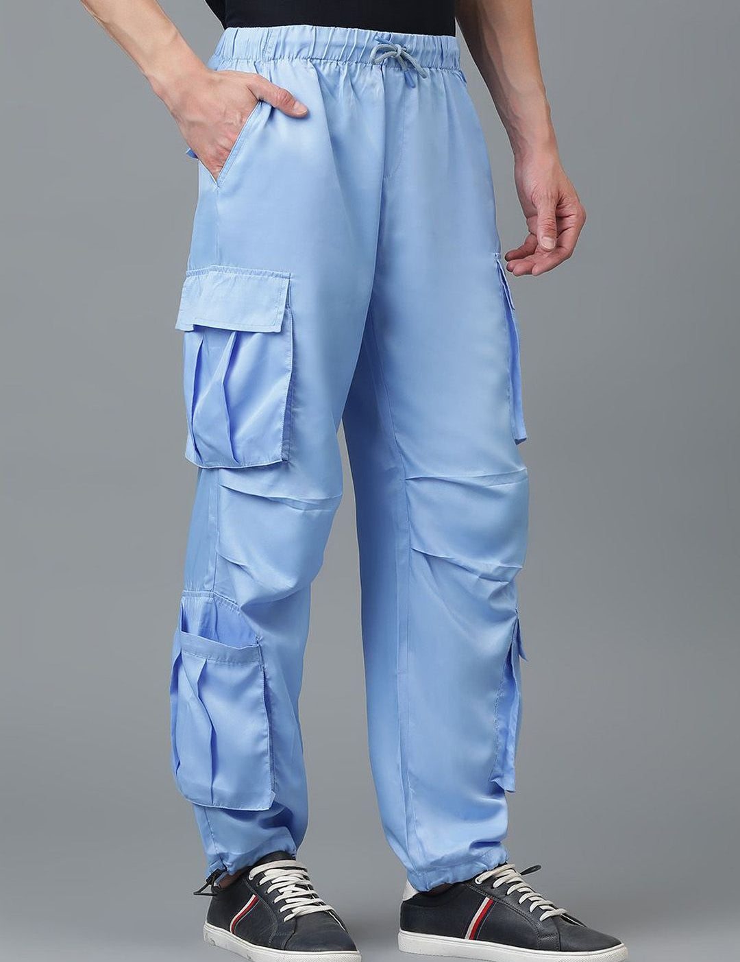 Kotty Men Relaxed Low-Rise Easy Wash Cargos Trousers