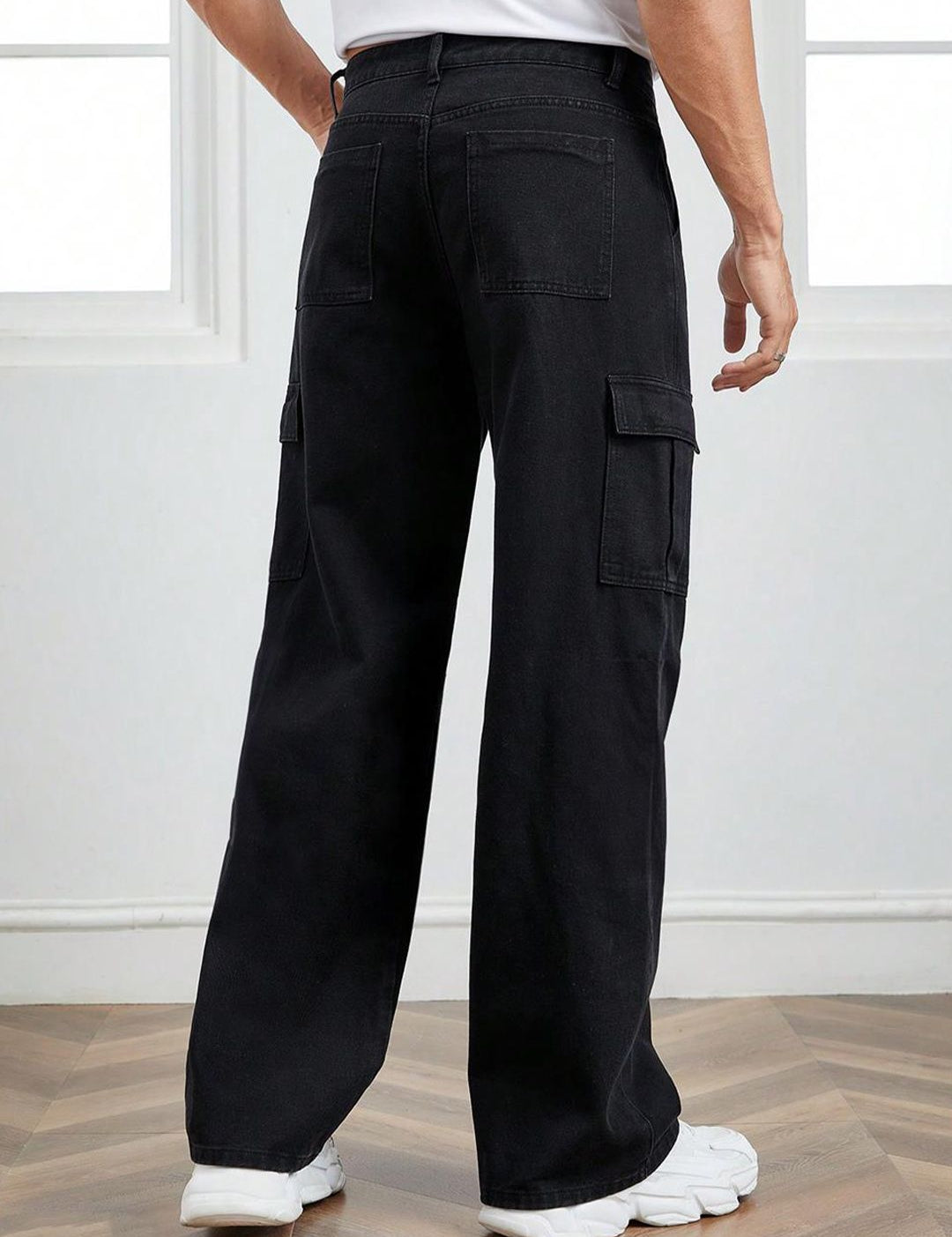 Kotty Men Jean Straight Fit Low-Rise Clean Look Stretchable Cargo Jeans