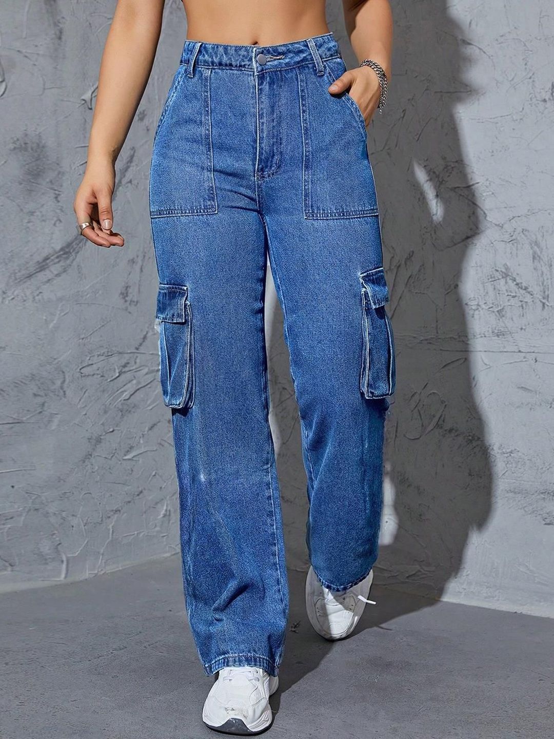 Kotty Women Straight Fit High-Rise Stretchable Jeans