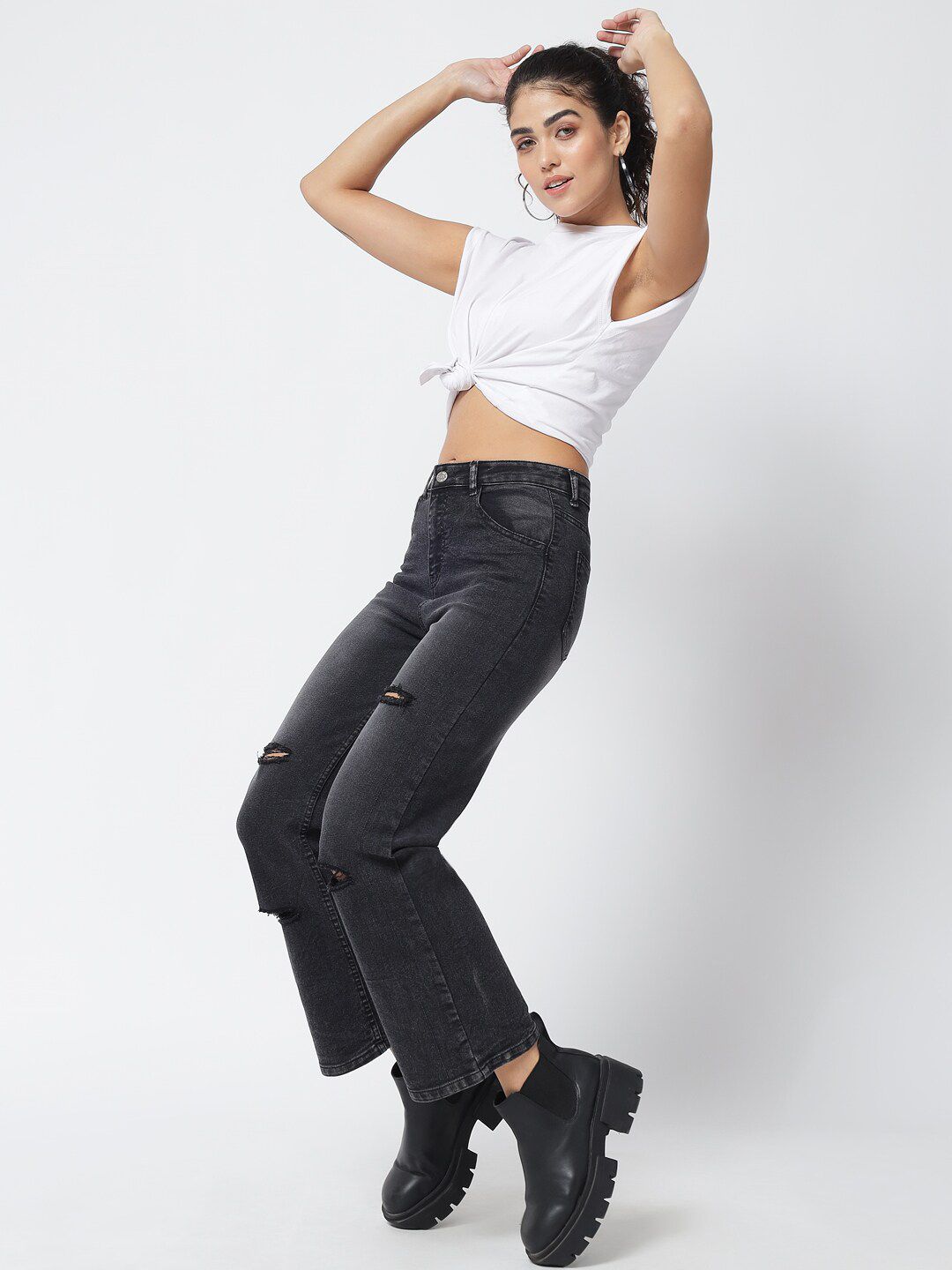 Kotty Women Black Jean Straight Fit Slash Knee Light Fade Stretchable Jeans