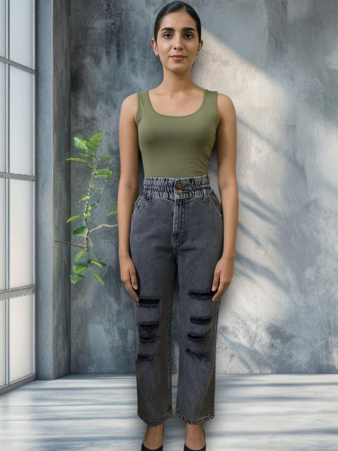 Kotty Women Straight Fit High-Rise Highly Distressed Light Fade Stretchable Jeans