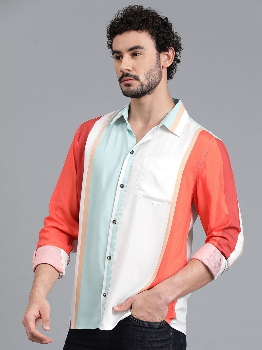 Kotty Men Colourblocked Spread Collar Casual Shirt