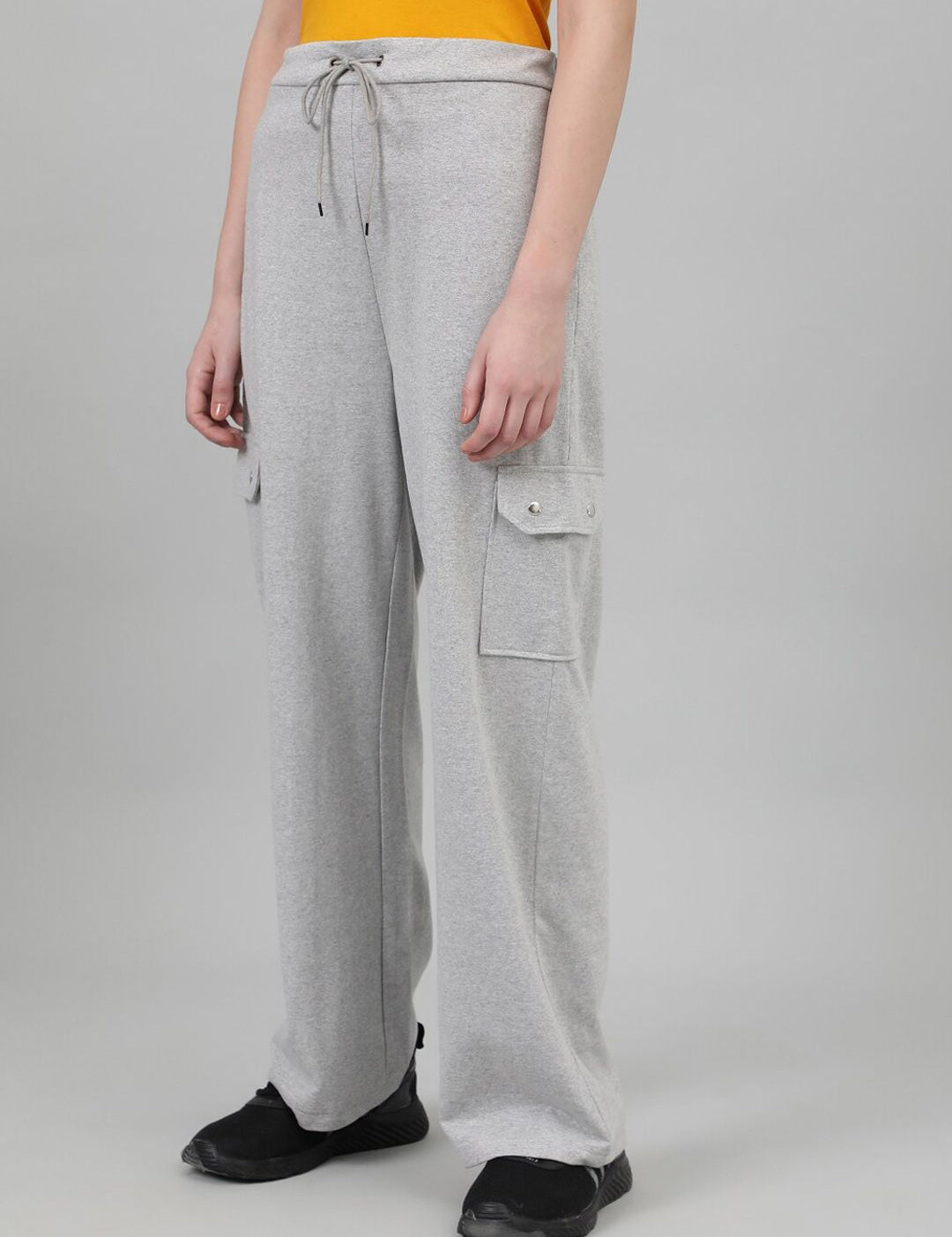 Kotty Women Grey Mid-Rise Straight-Fit Track Pants