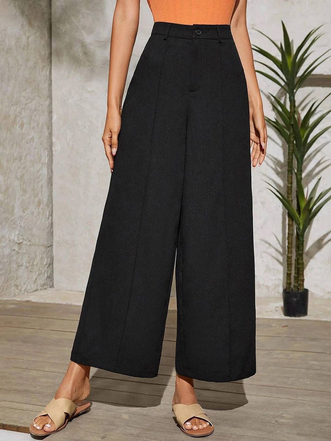 KOTTY Basics Women Relaxed Straight Wide Leg High-Rise Cropped Trousers