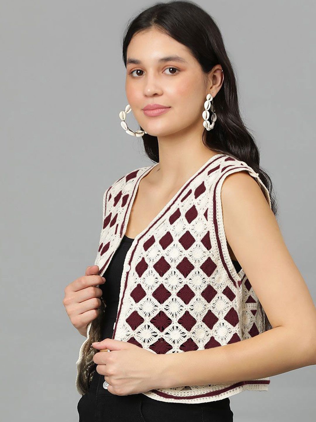 Kotty Women Self Design V-Neck Cotton Top