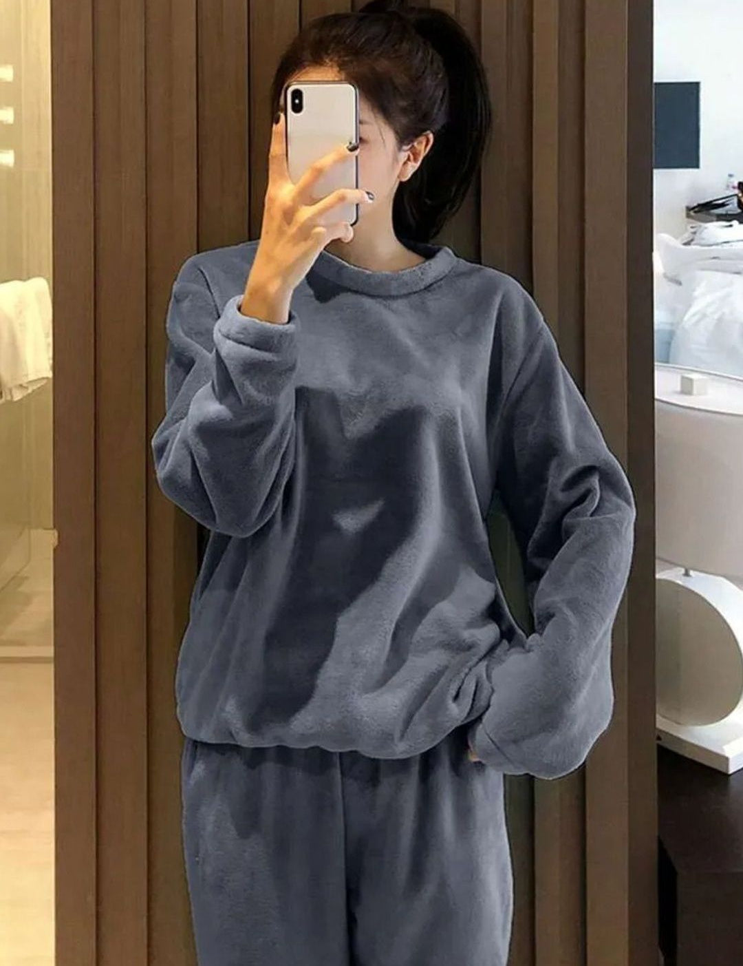 Kotty Round Neck Sweatshirt And Joggers Co-Ords