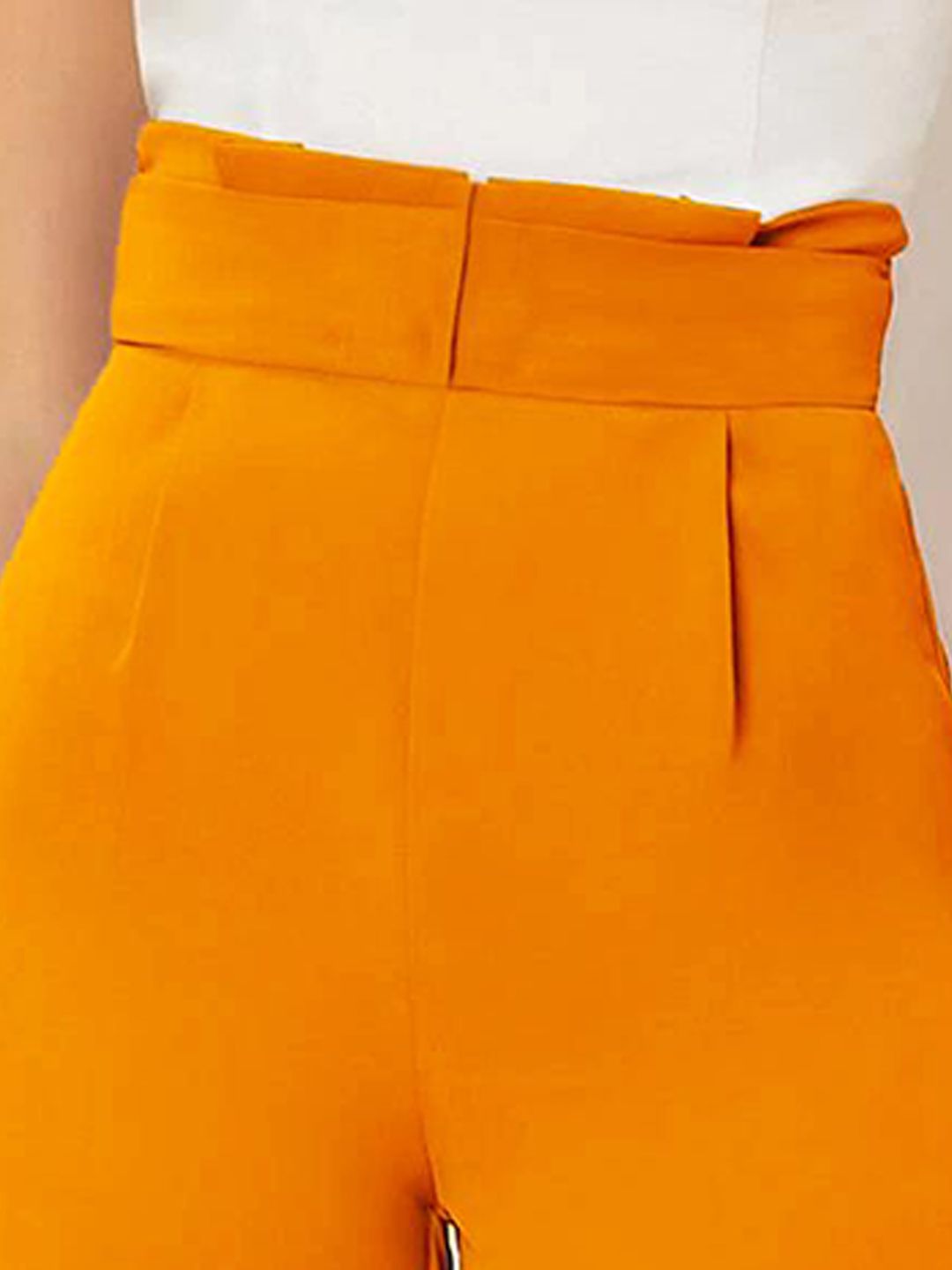 Kotty Women High-Rise Easy Wash Pleated Wide Leg Trousers