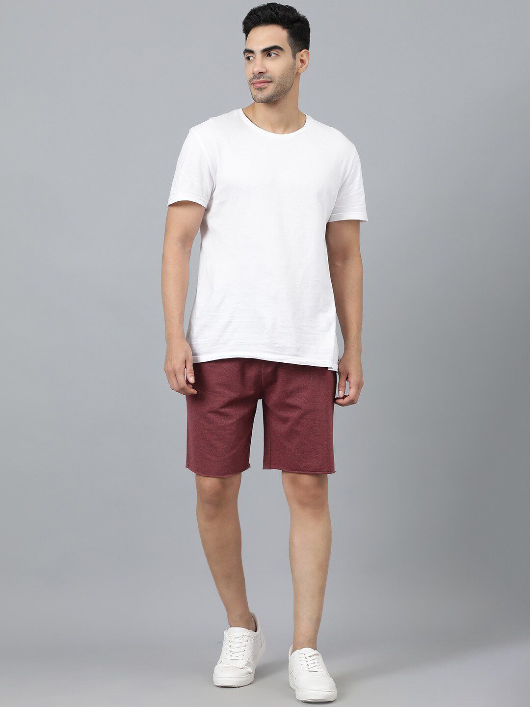 Kotty Men Maroon Mid-Rise Regular Shorts