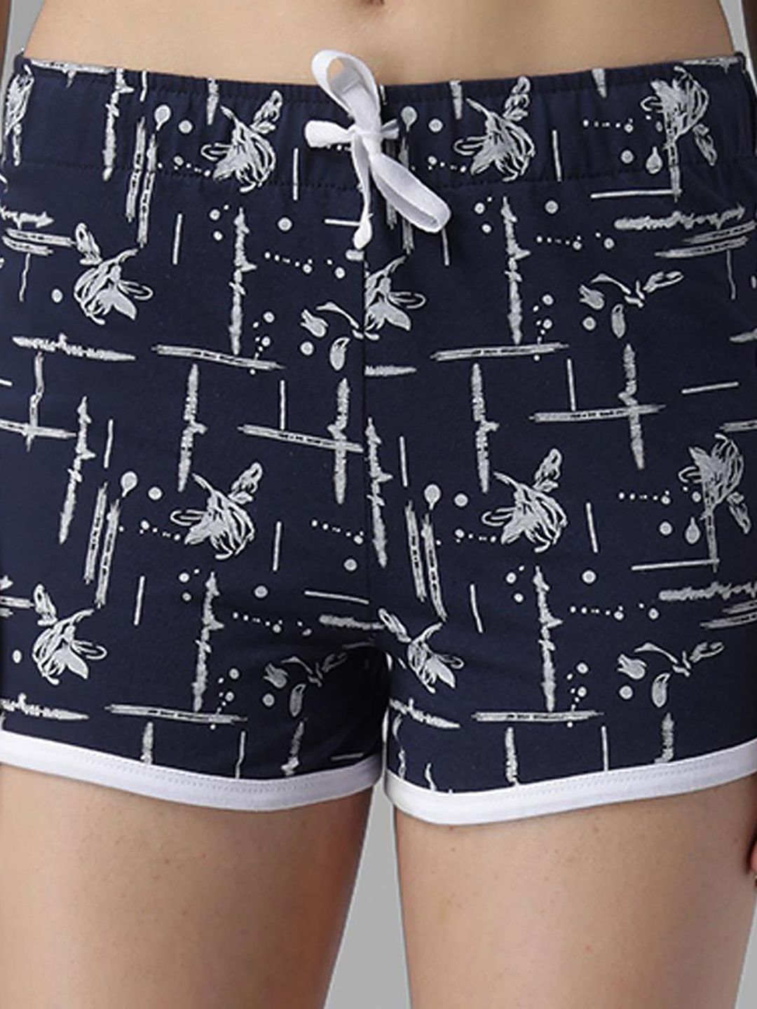 Kotty Women Conversational Printed Regular Fit Low-Rise Hot Pants Shorts