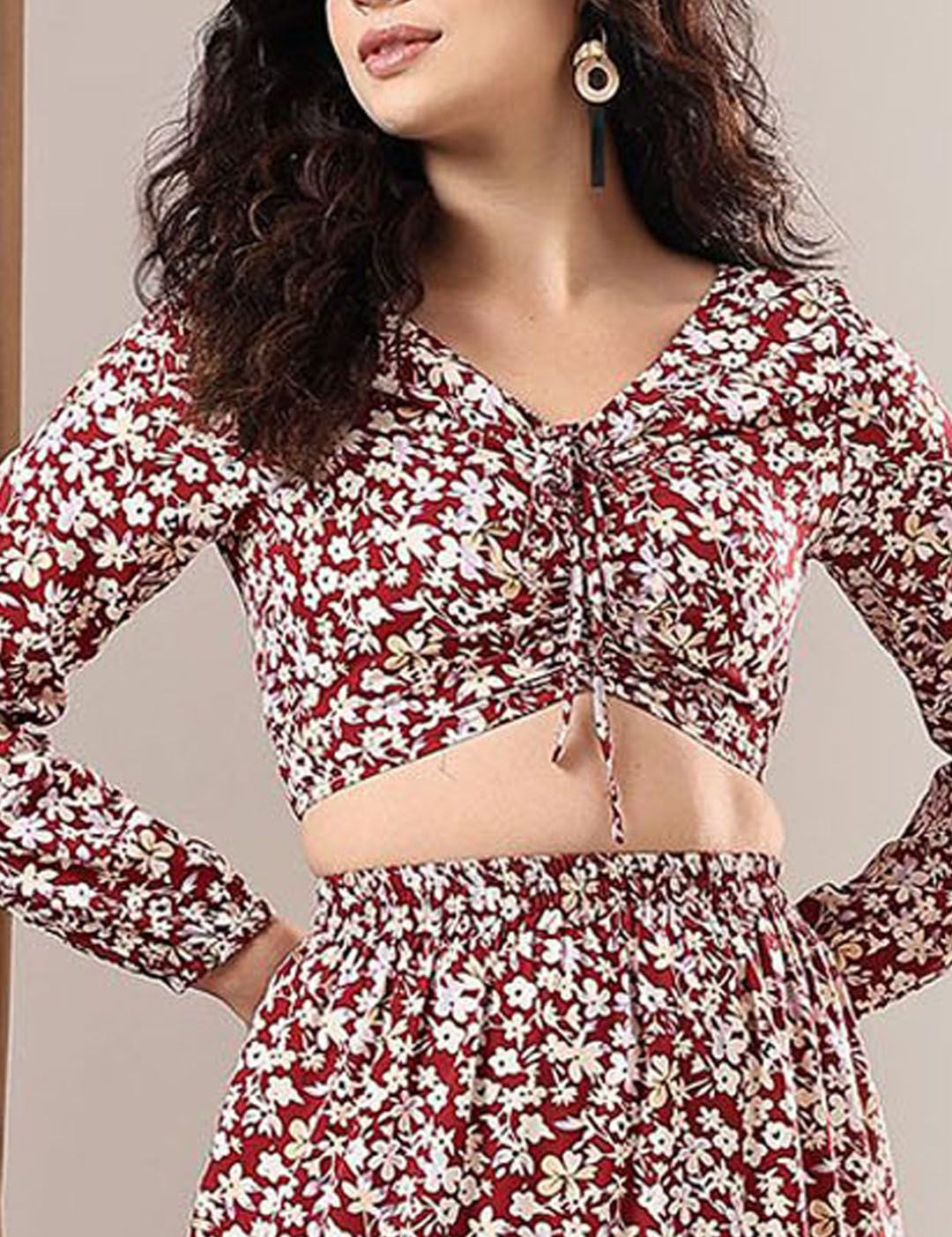 Kotty Maroon Floral Printed V-Neck Puff Sleeves Top With Skirt 