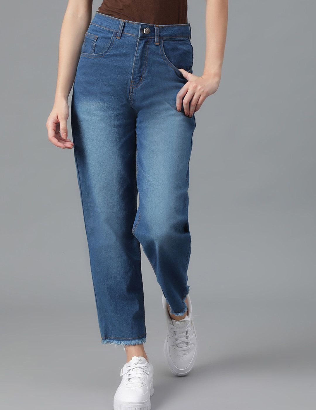 Kotty Women Jean Straight Fit High-Rise Light Fade Stretchable Jeans