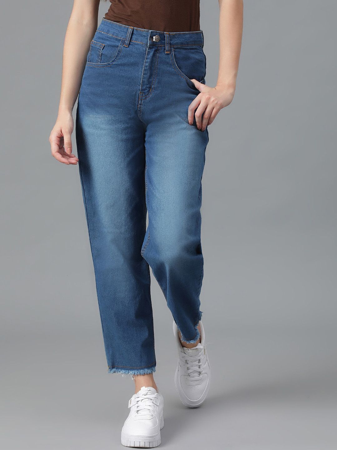 Kotty Women Jean Straight Fit High-Rise Light Fade Stretchable Jeans