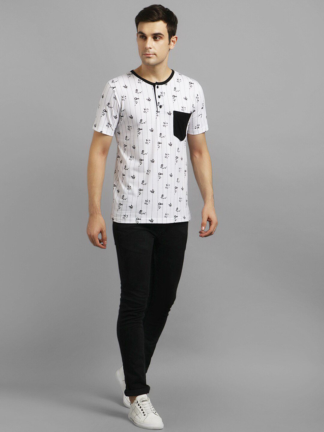 Kotty Men White Printed Round Neck T-shirt