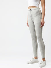 Kotty Women Grey Skinny Fit High-Rise Clean Look Stretchable Jeans