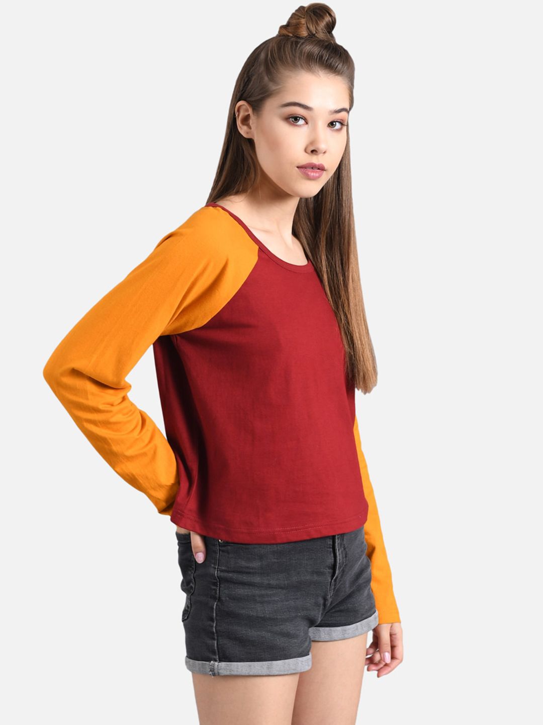 Kotty Women Maroon Solid Round Neck T-shirt