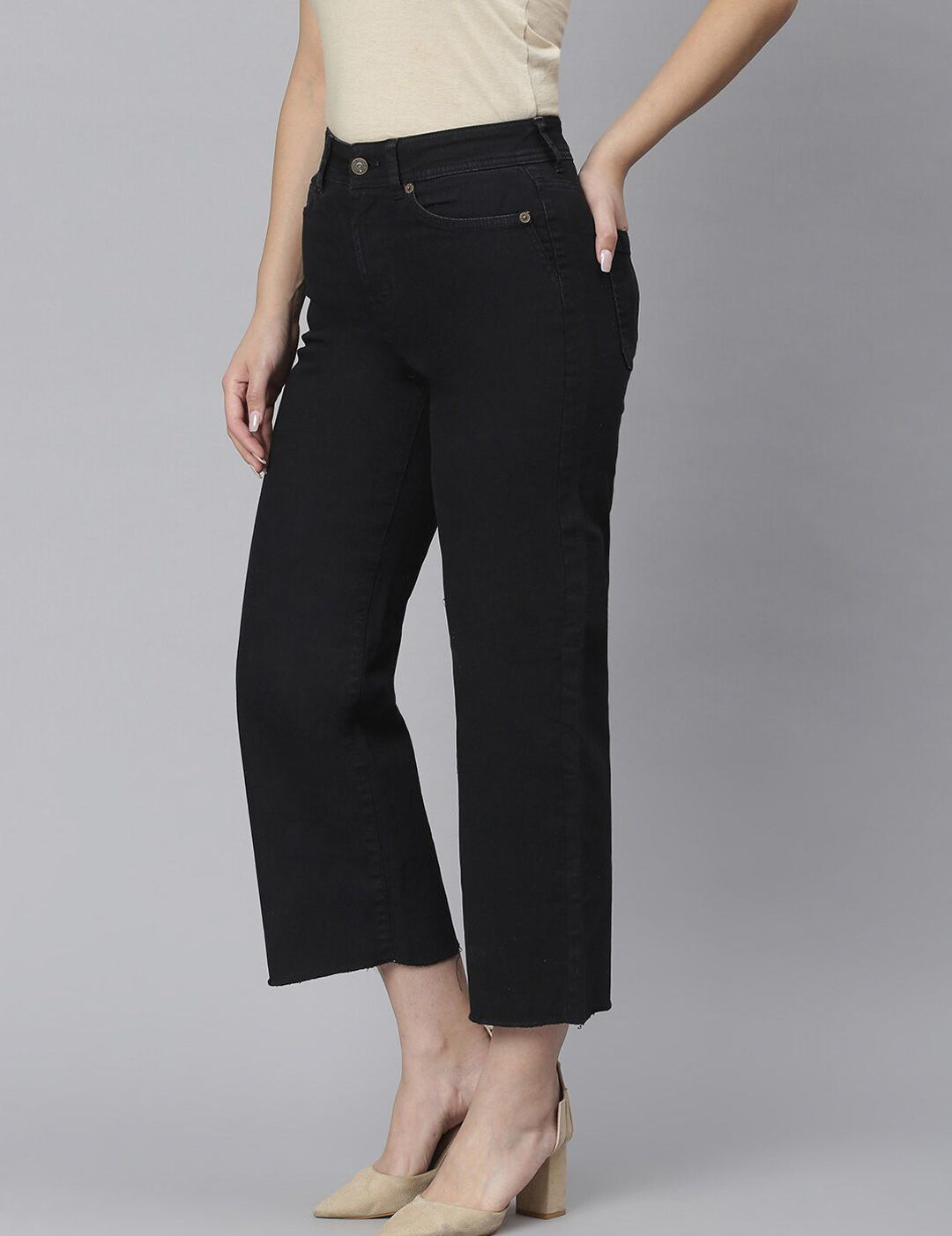 Kotty Women Black Flared Jeans