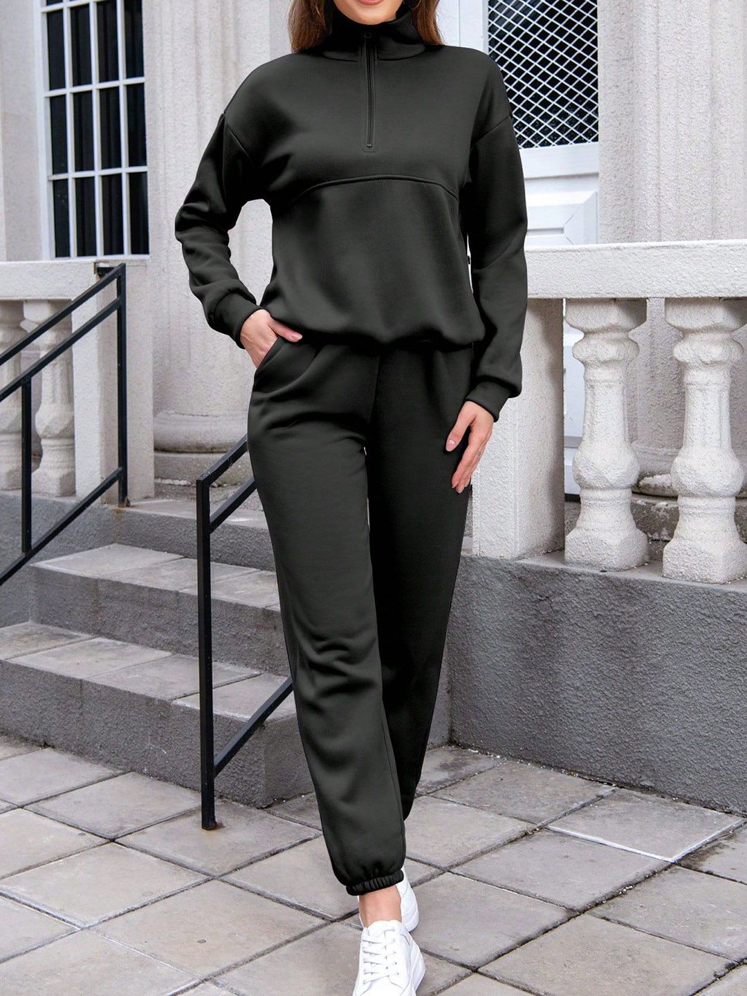Kotty High Neck Long Sleeves Sweatshirt With Trousers 