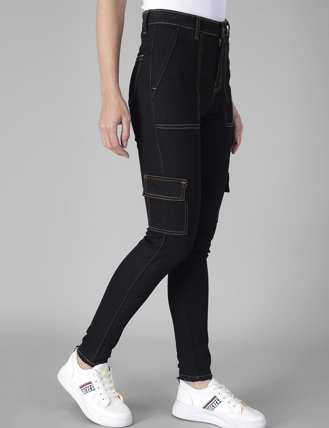 Kotty Women Black Skinny Fit Jeans