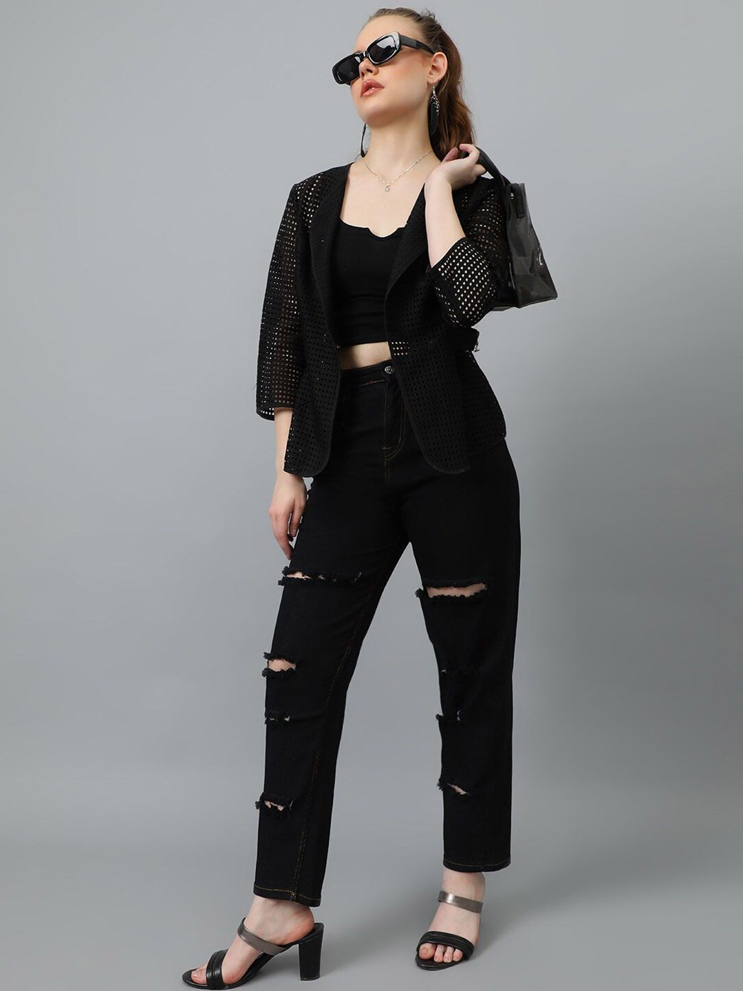 Kotty Women Jean Slim Fit Mildly Distressed Stretchable Jeans