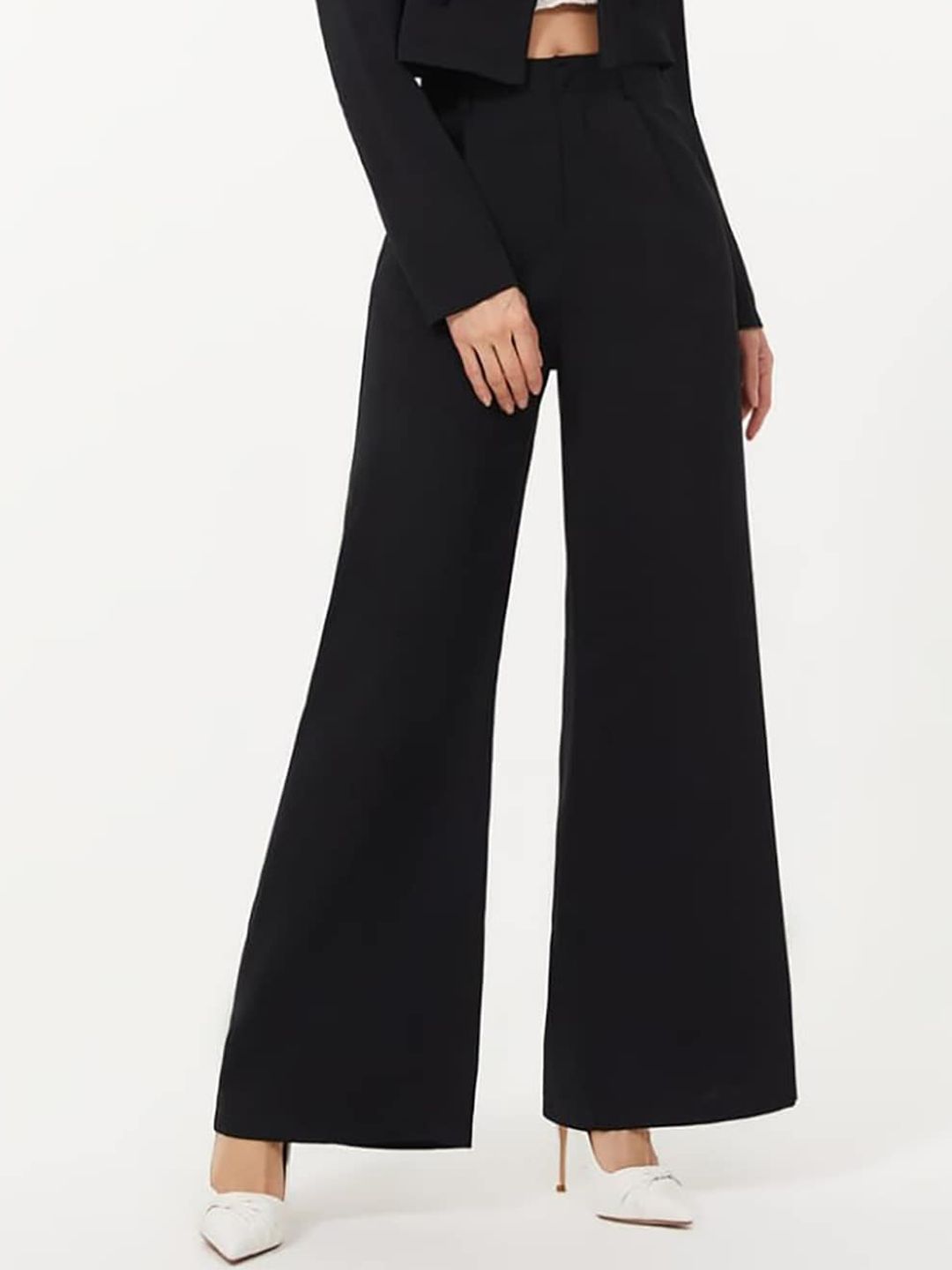 KOTTY BIZwear Women Mid-Rise Parallel Trousers