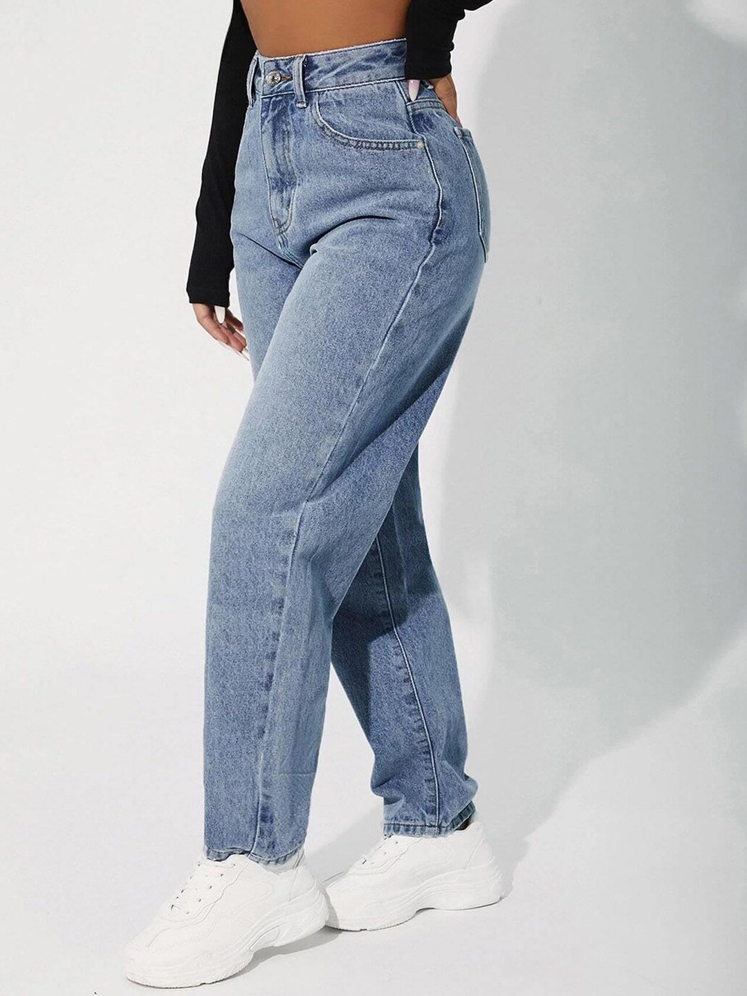 Kotty Women Jean Straight Fit Light Fade High-Rise Stretchable Jeans