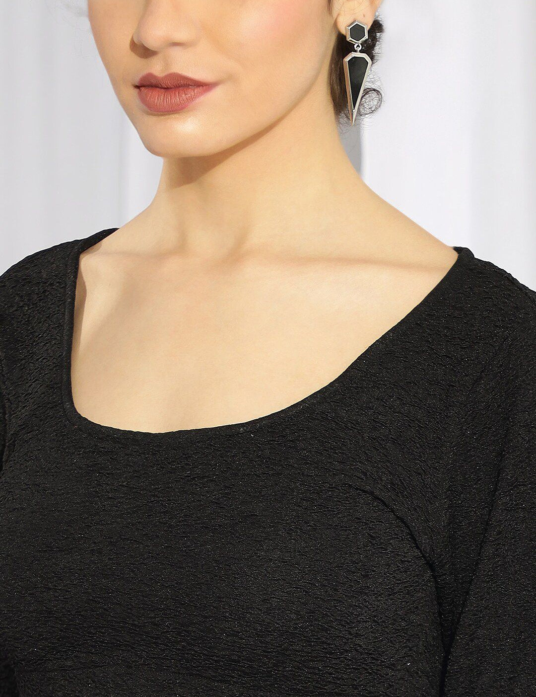 Kotty Long Sleeves Crop Top & Slip-On Skirt