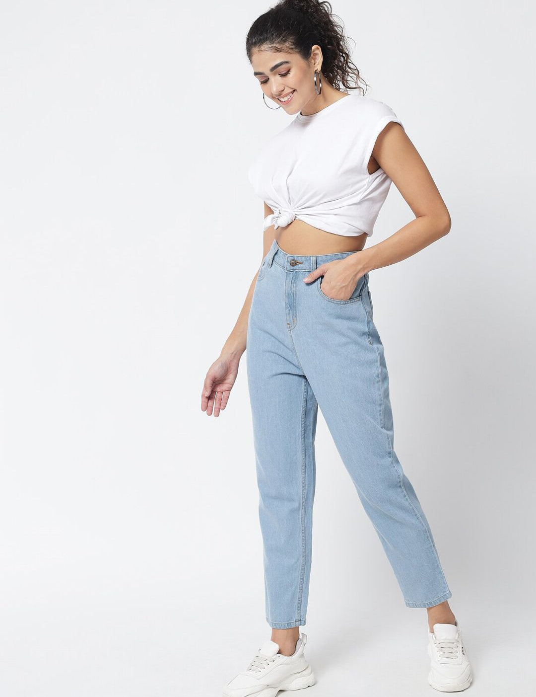 Kotty Women Blue Jean Straight Fit High-Rise Stretchable Jeans