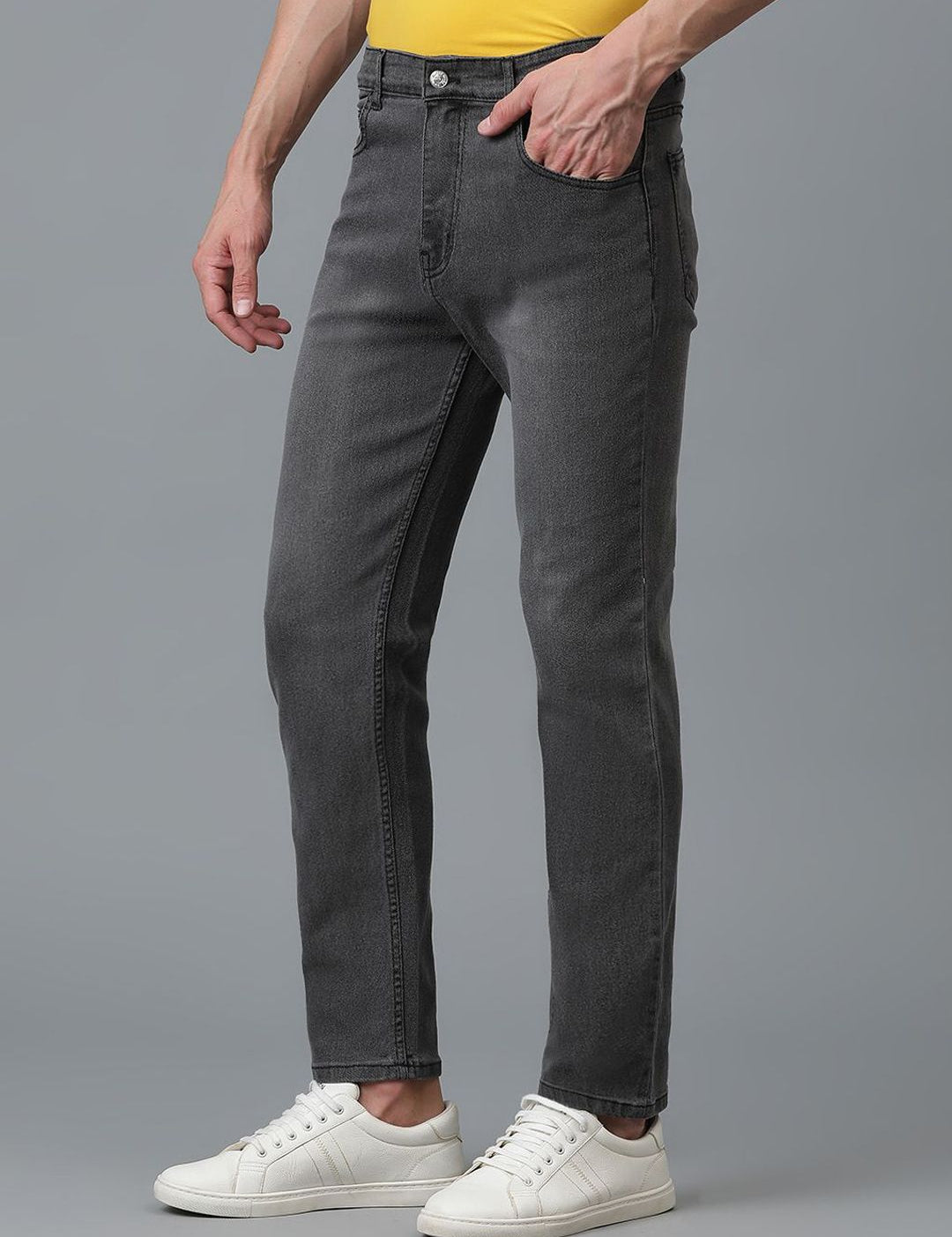 Kotty Men Jean Slim Fit Low-Rise Light Fade Stretchable Jeans