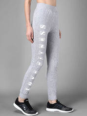 Kotty Women Grey Melange & White Printed Joggers