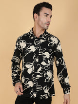 Kotty Men Relaxed Spread Collar Graphic Printed Cotton Casual Shirt
