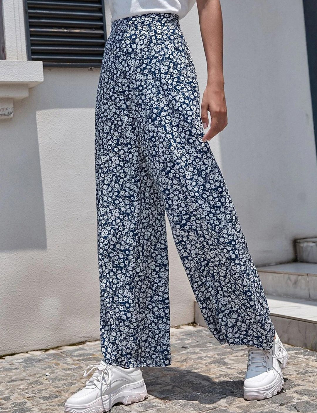 Kotty Women Animal Printed Relaxed Straight Fit High-Rise Easy Wash Trousers