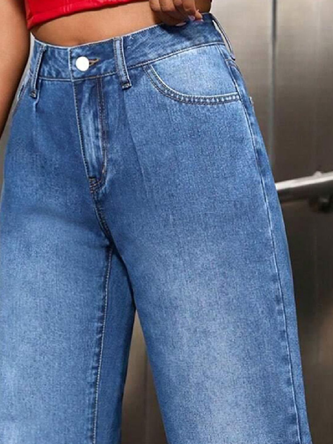 Kotty Women Straight Fit High-Rise Stretchable Jeans